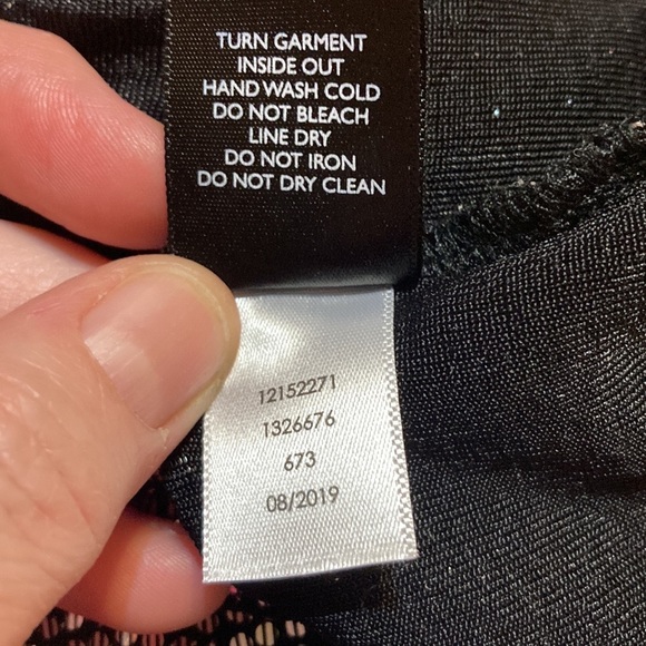 Torrid size 1 high neck black silver sequin tank glitter sparkle - Picture 5 of 10